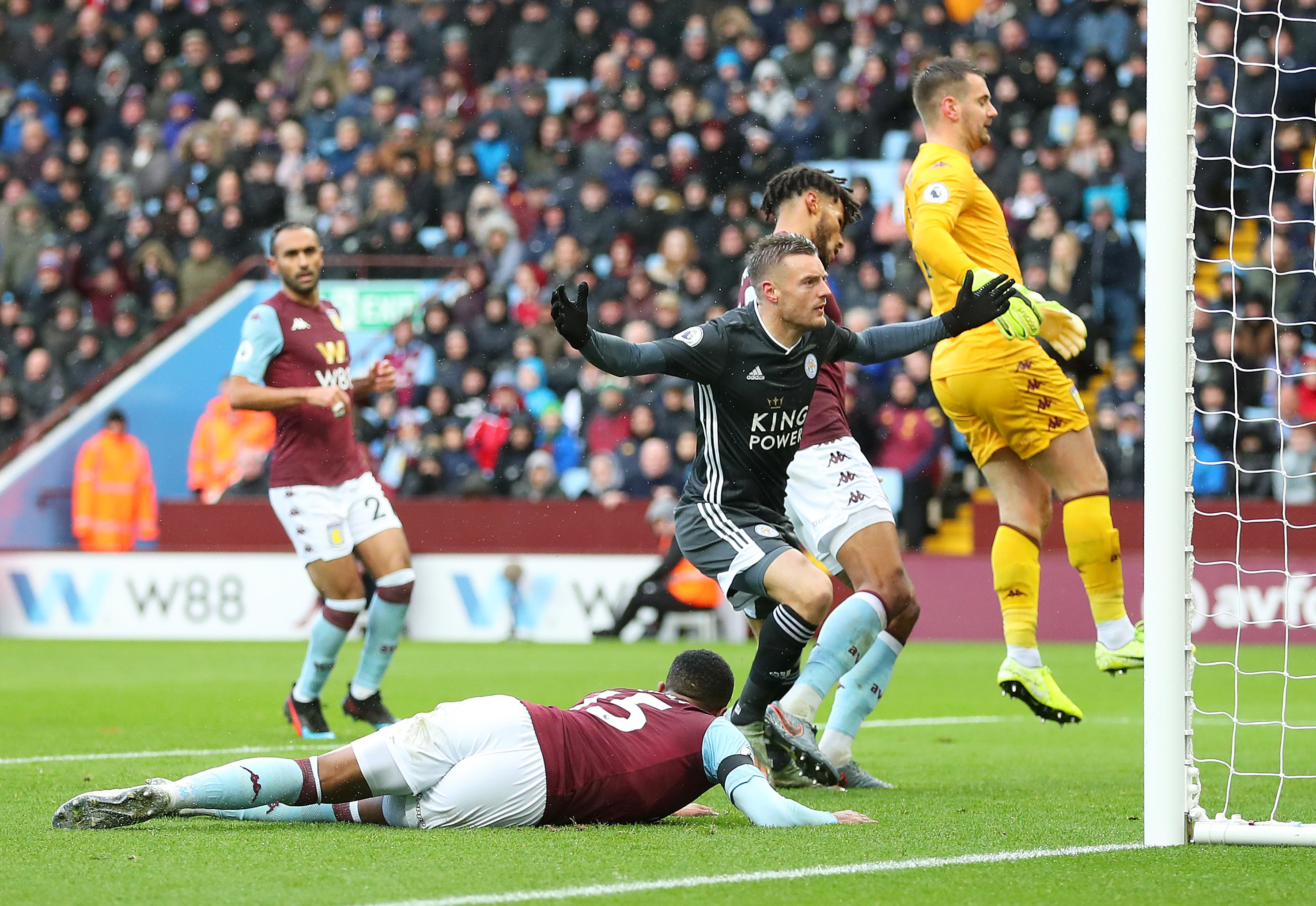 切尔西中场 切尔西中场